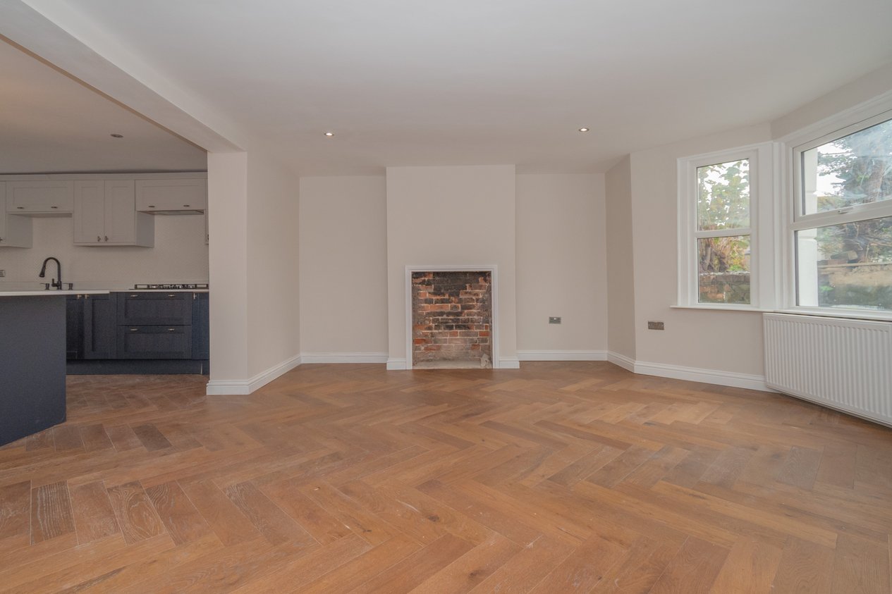 Properties Under Offer in West Cliff Road Ramsgate