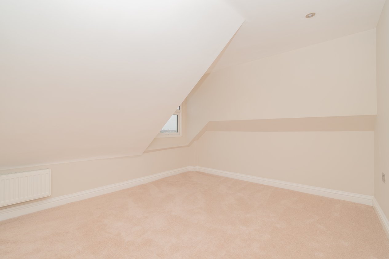 Properties Under Offer in West Cliff Road Ramsgate