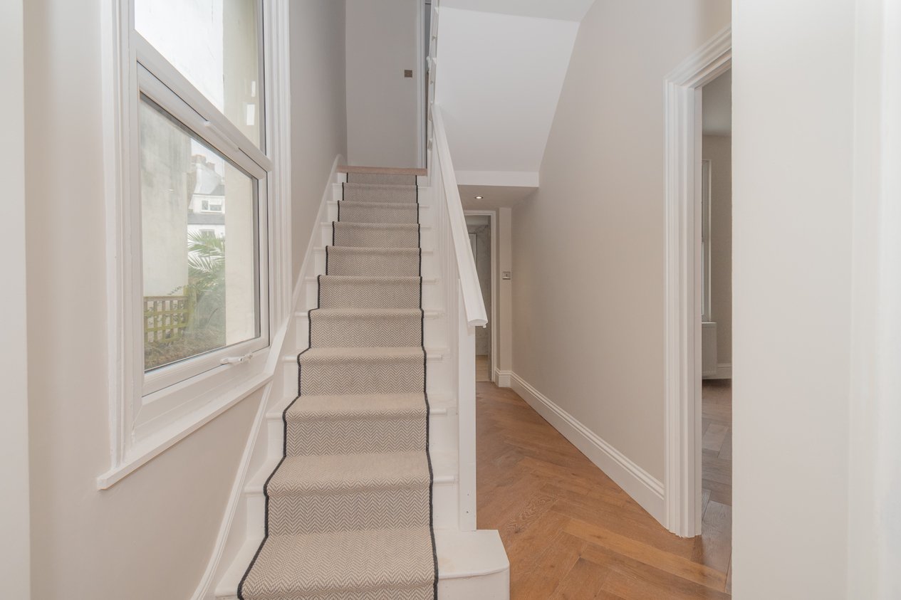 Properties Under Offer in West Cliff Road Ramsgate