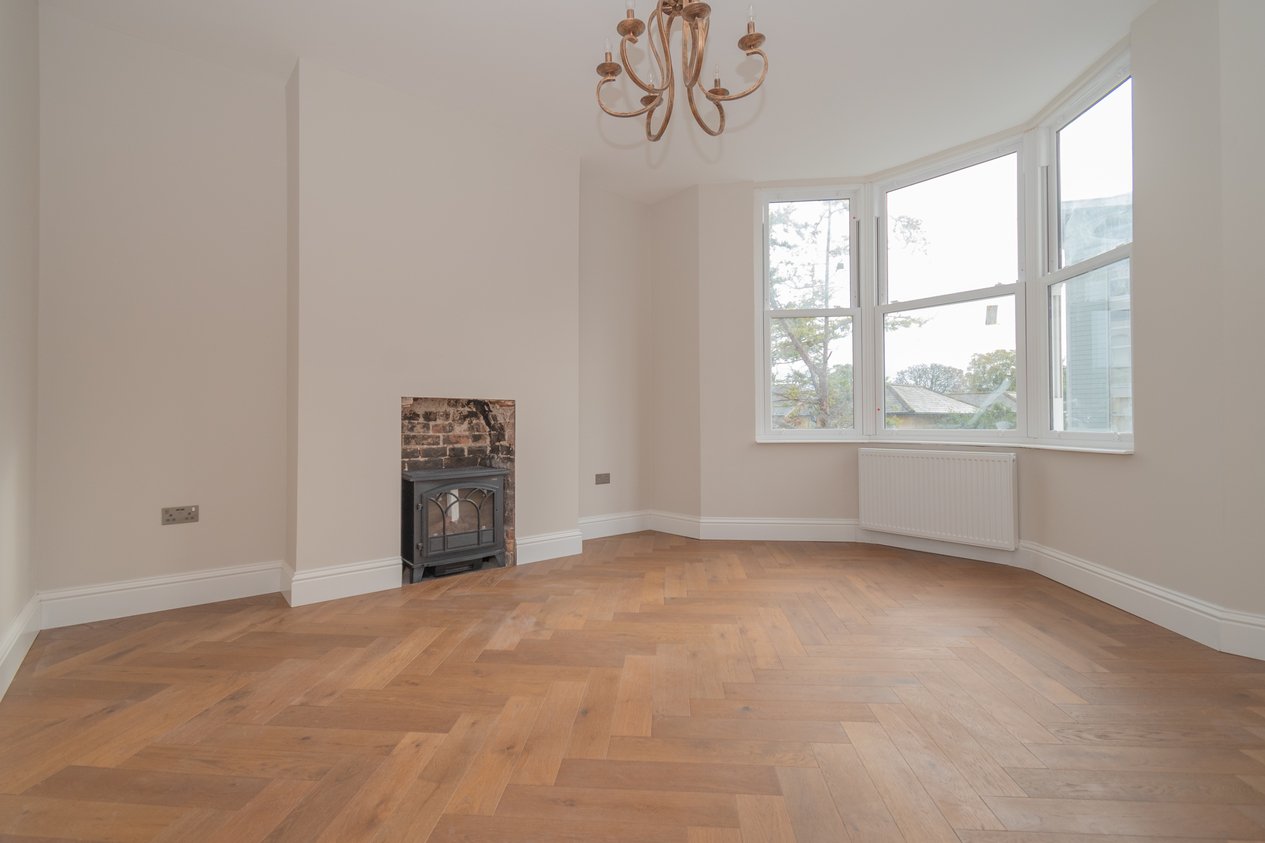 Properties Under Offer in West Cliff Road Ramsgate
