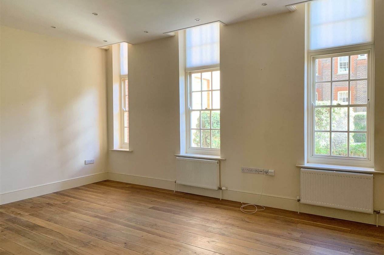 Properties For Sale in West Cliff Road Ramsgate
