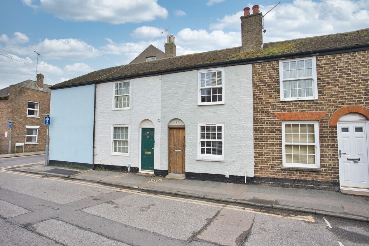 Properties For Sale in West Street  Deal
