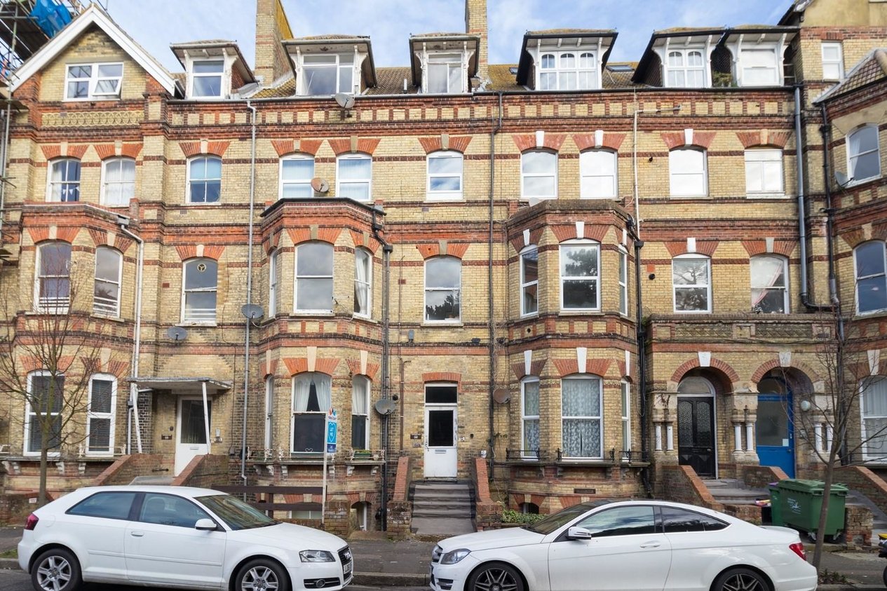 Properties Sold Subject To Contract in Westbourne Gardens 