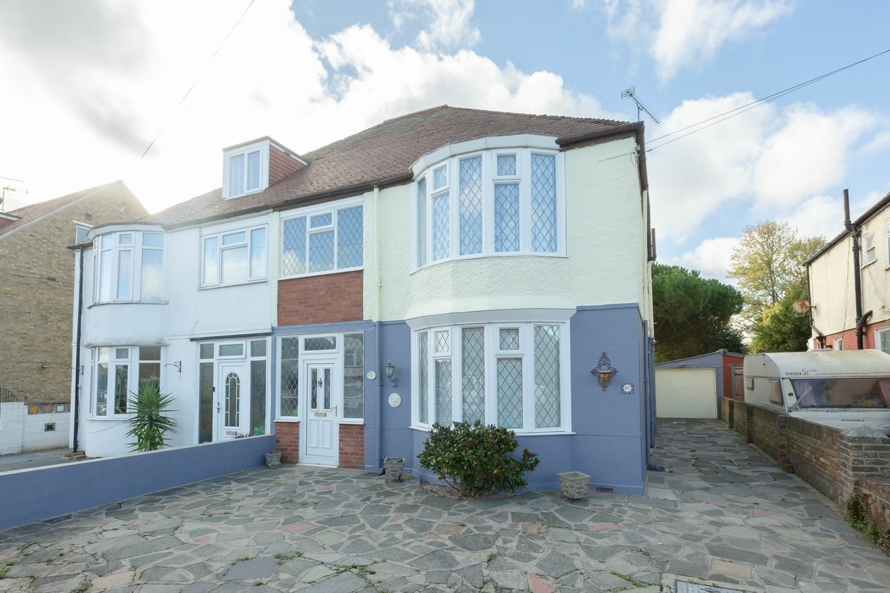 Properties For Sale in Westbrook Avenue  Margate