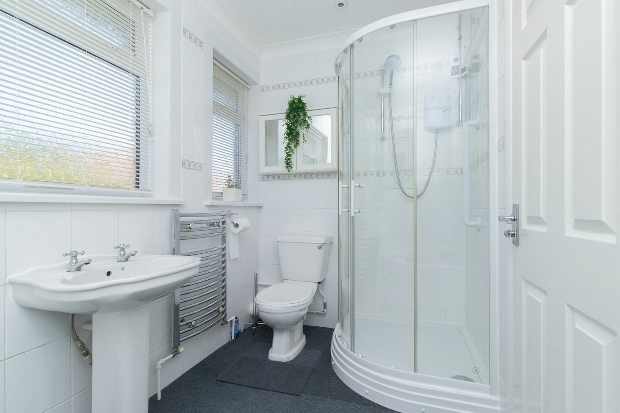 Properties Sold Subject To Contract in Westbrook Avenue  Margate