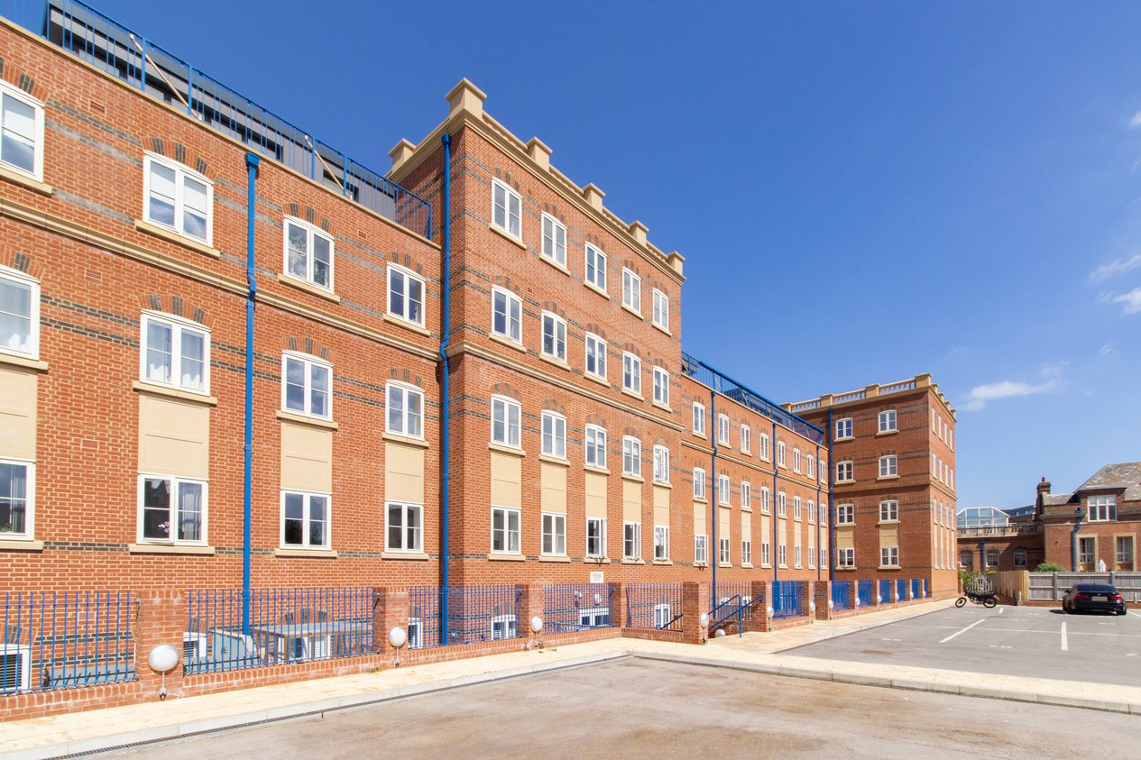 Properties For Sale in Westbrook Gardens Margate