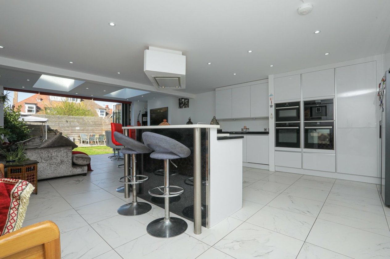 Properties For Sale in Westcliff Gardens, 