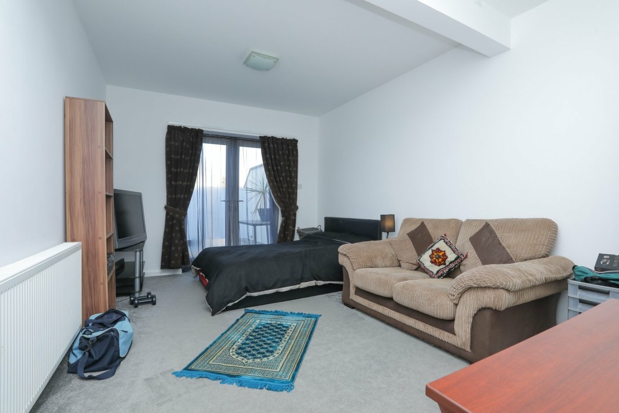 Properties For Sale in Westcliff Gardens, 