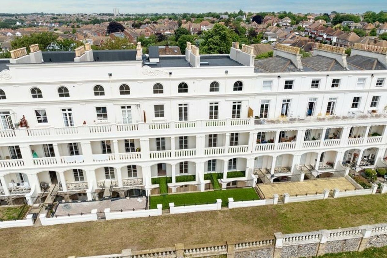Properties For Sale in Westcliff Mansions Ramsgate