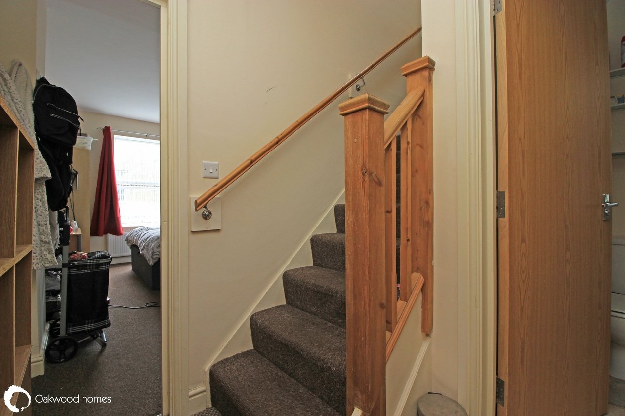 Properties Under Offer in Westcliff Road 