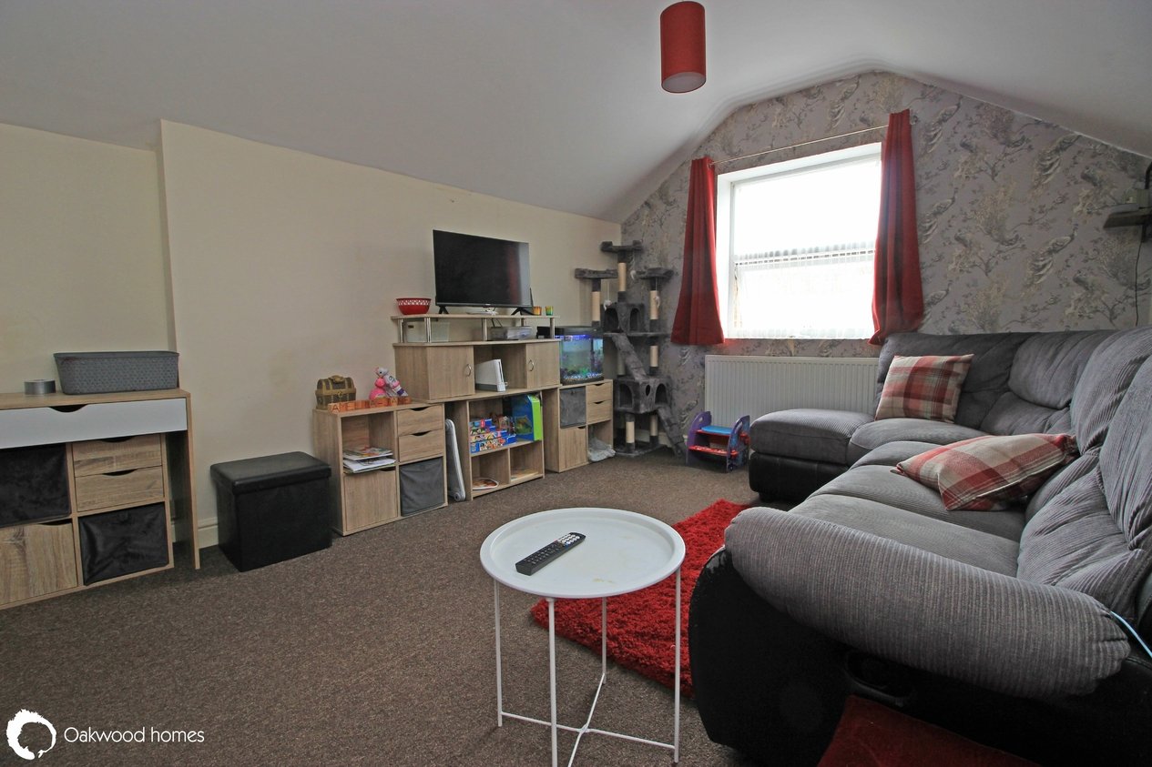 Properties Under Offer in Westcliff Road 