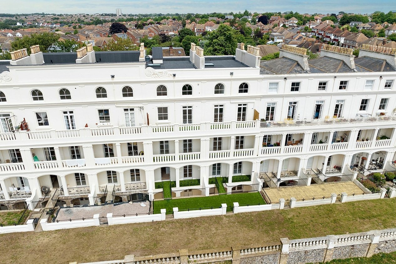 Properties For Sale in 10 Westcliff Terrace Mansions  Ramsgate