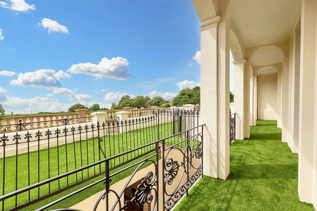 Properties For Sale in Westcliff Terrace Mansions Ramsgate