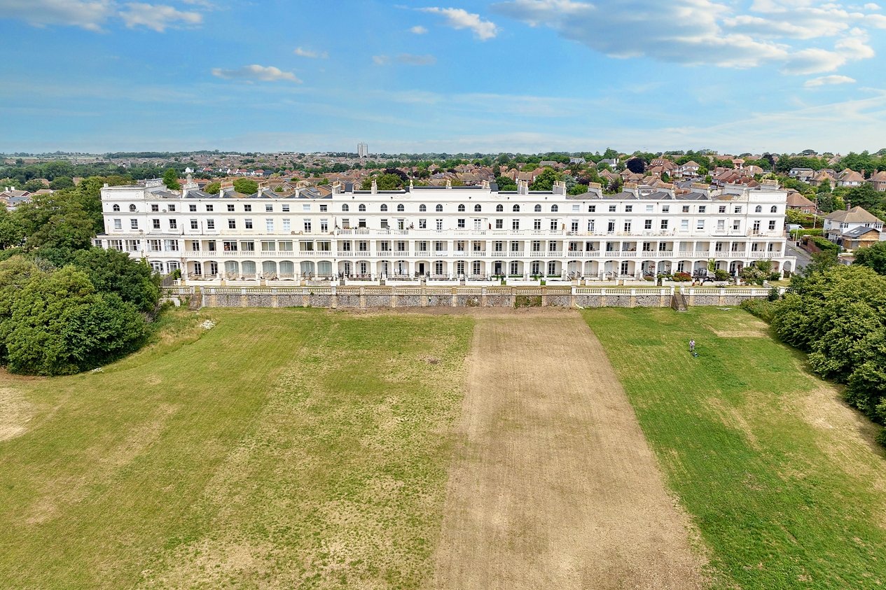 Properties For Sale in Westcliff Terrace Mansions Ramsgate
