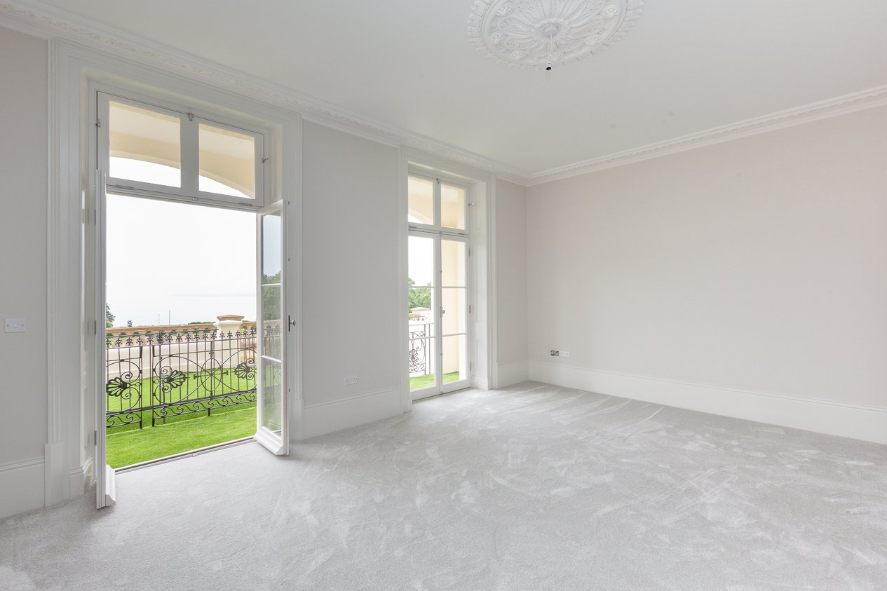 Properties For Sale in Westcliff Terrace Mansions Ramsgate
