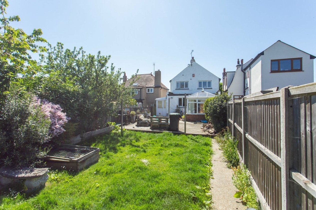 Properties For Sale in Western Avenue Herne Bay