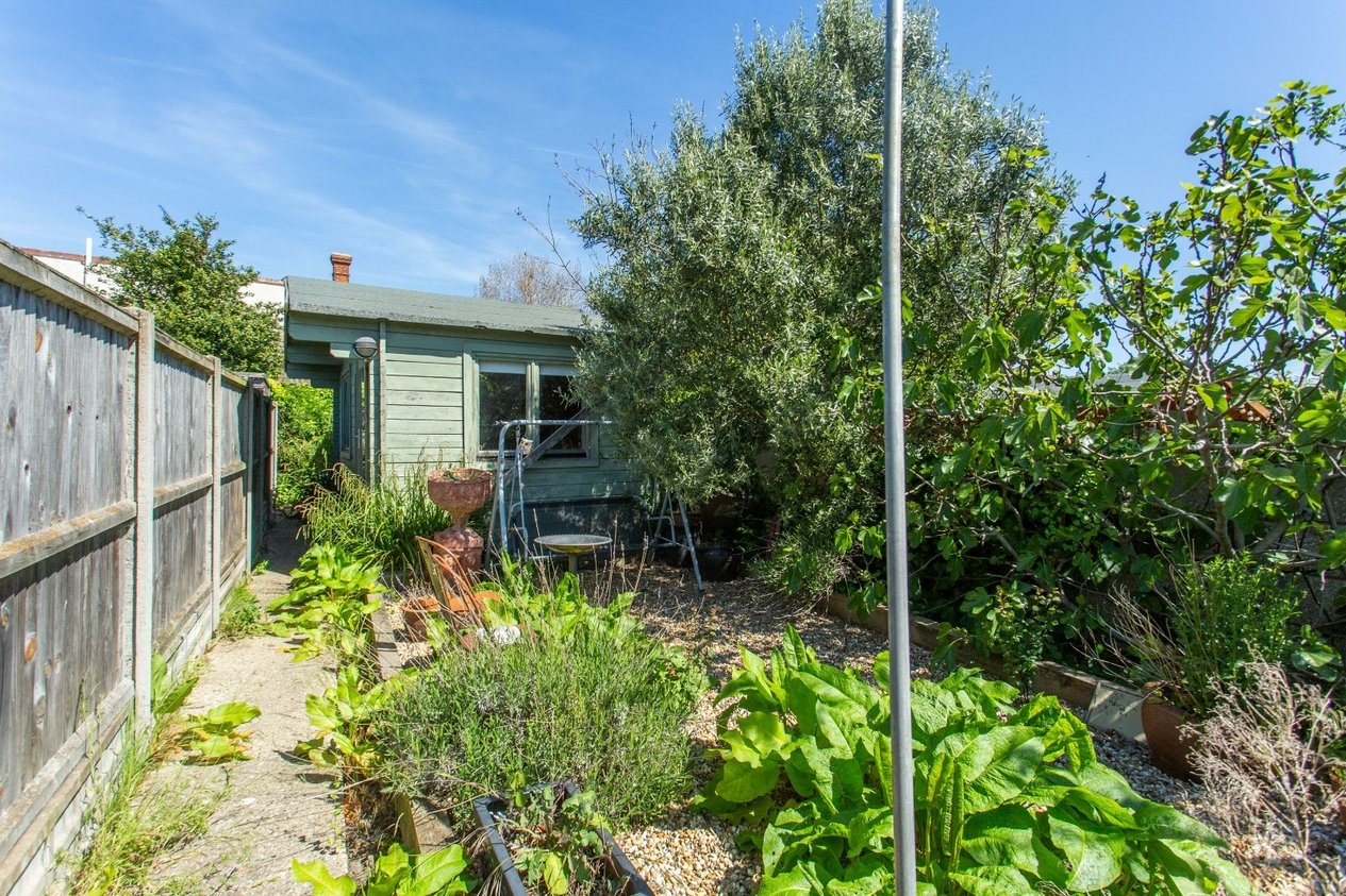 Properties For Sale in Western Avenue Herne Bay