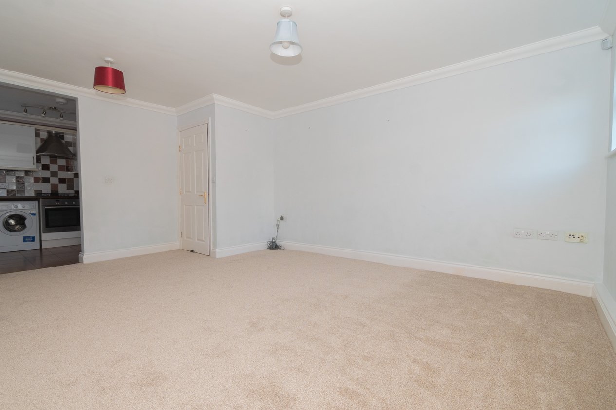Properties Under Offer in Western Esplanade Broadstairs