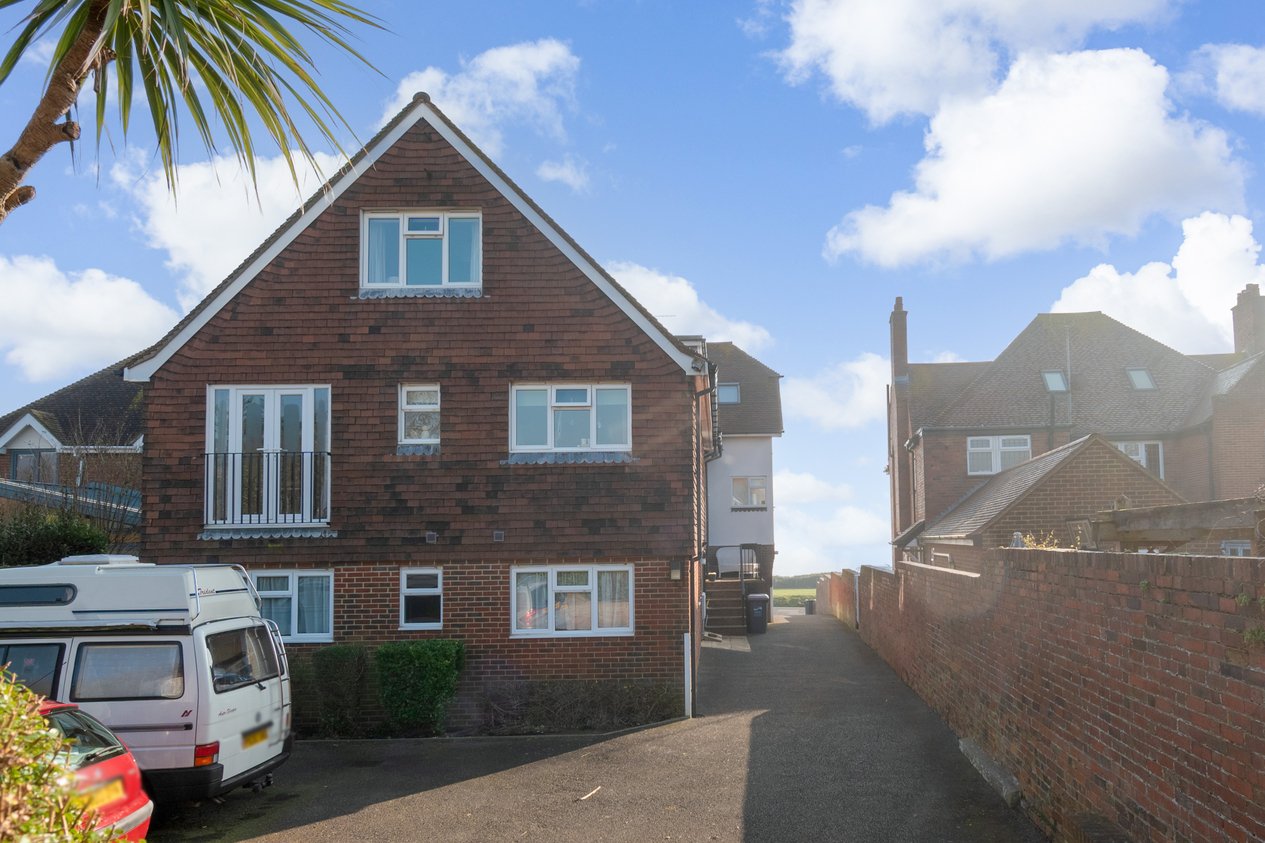 Properties Under Offer in Western Esplanade Broadstairs