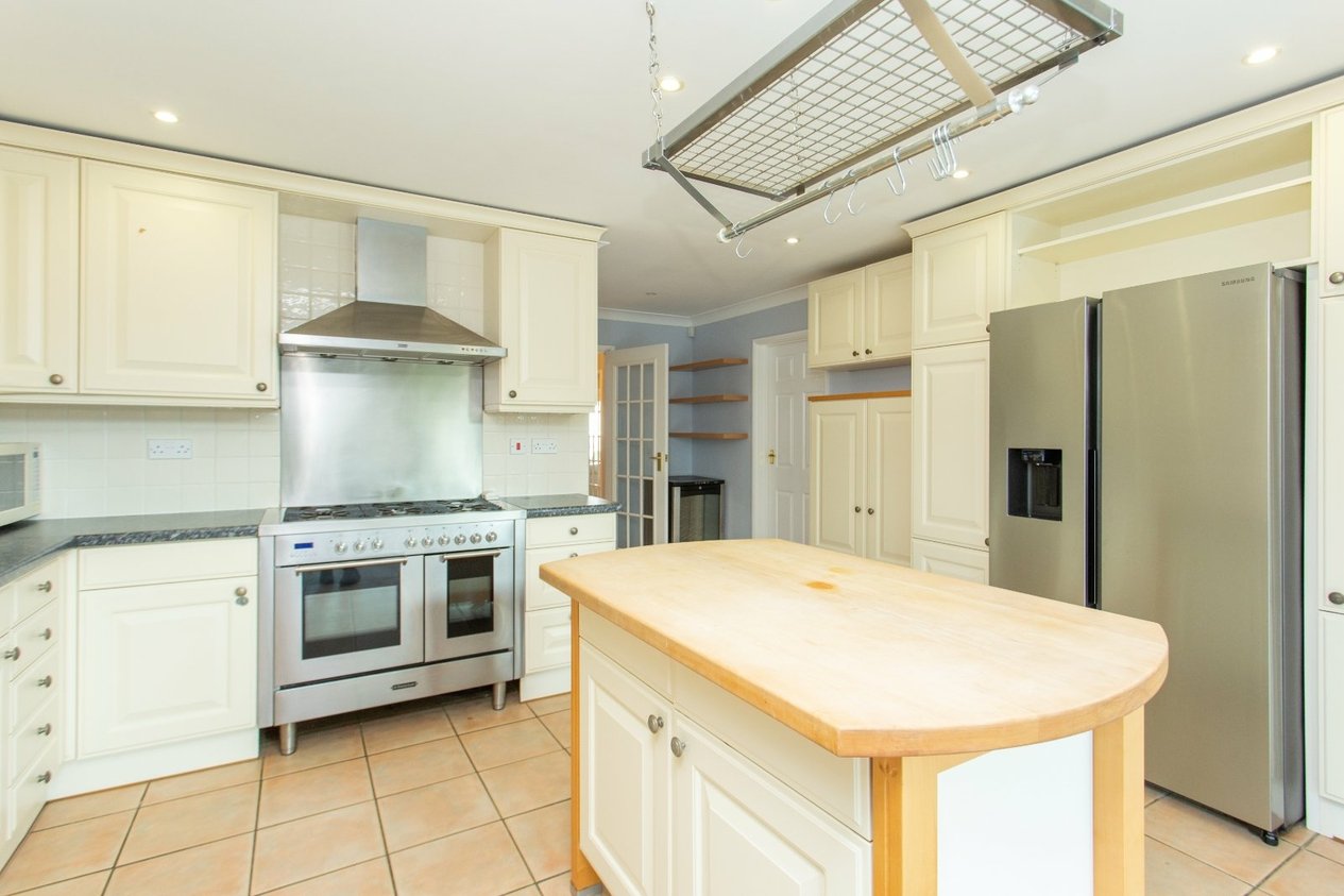Properties For Sale in Western Esplanade Broadstairs