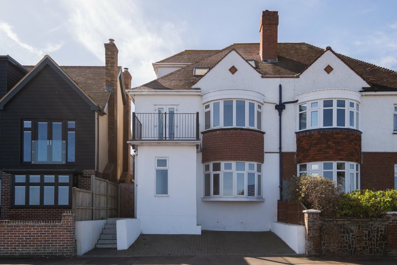 Properties For Sale in Western Esplanade Herne Bay