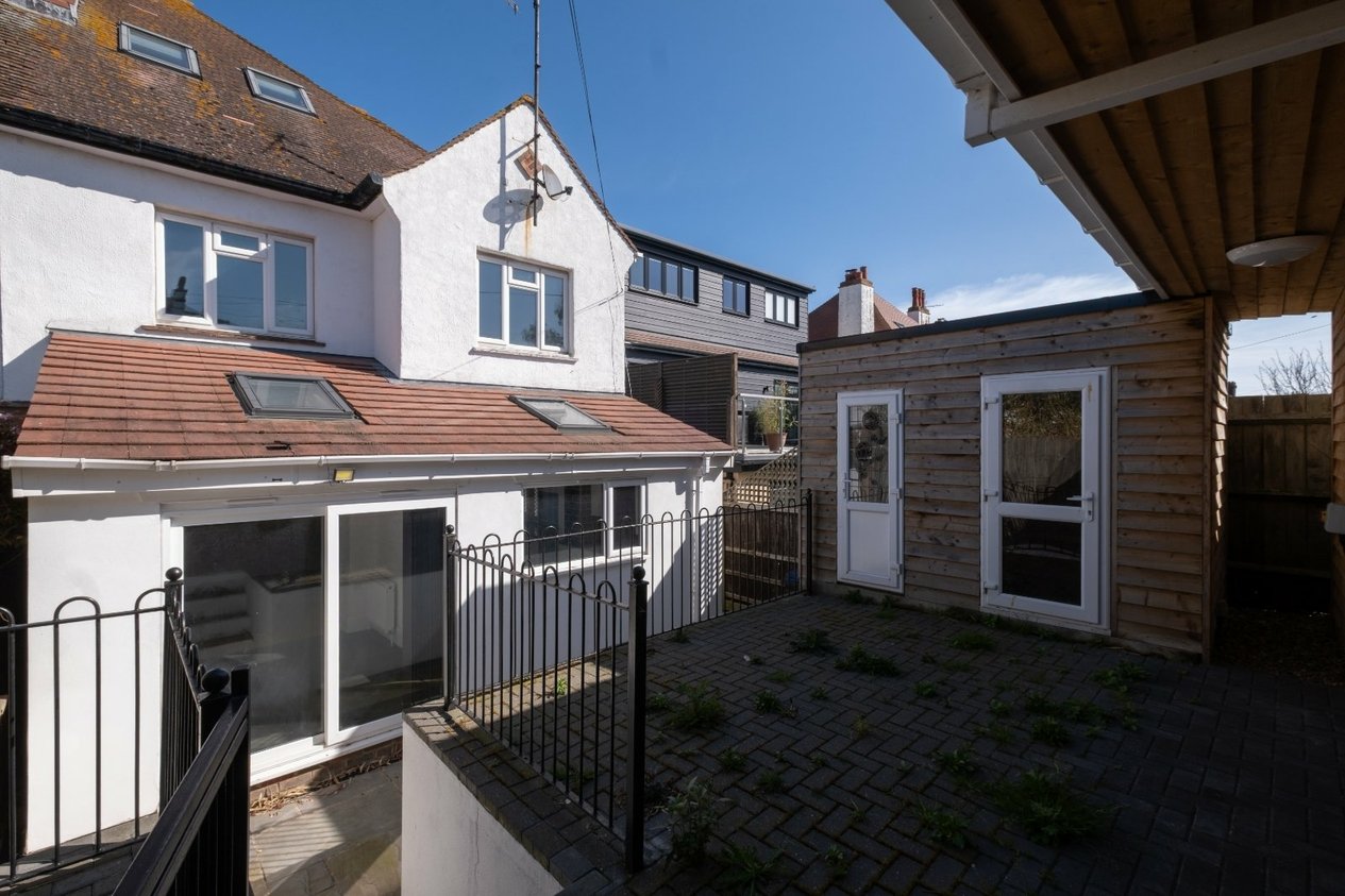 Properties For Sale in Western Esplanade Herne Bay