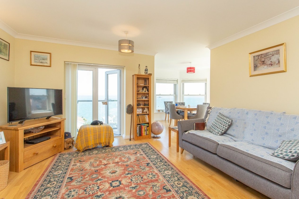 Properties For Sale in Western Esplanade Herne Bay
