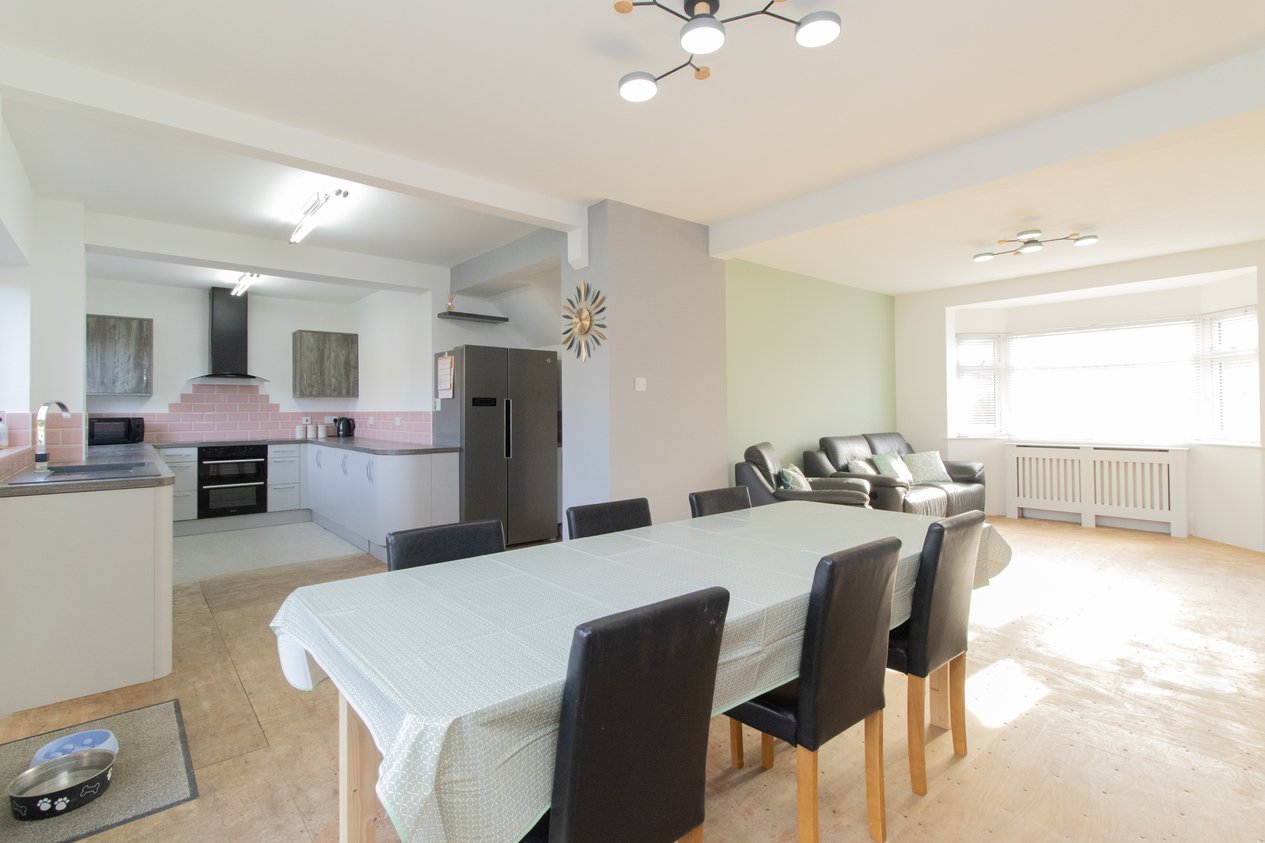Properties For Sale in Westfield Road Margate