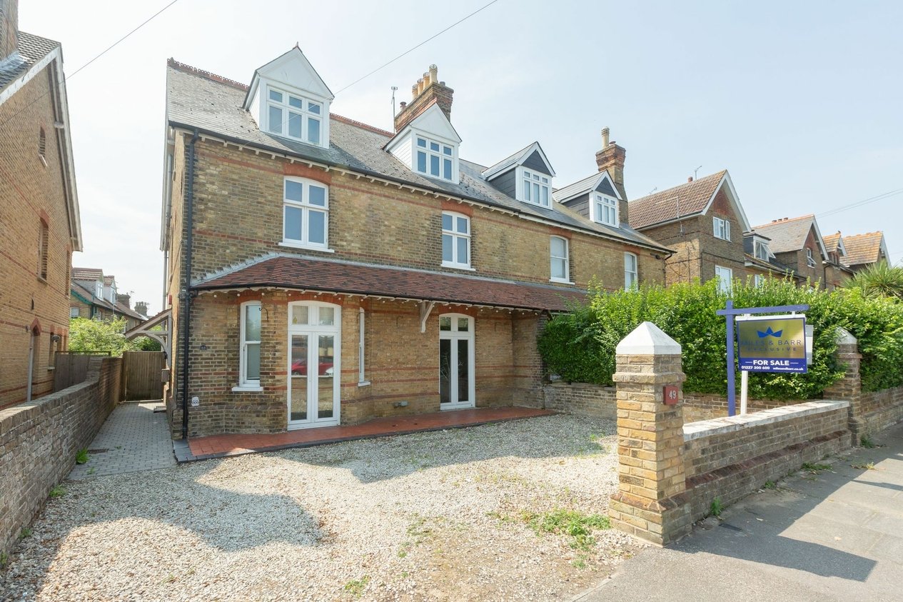 Properties For Sale in Westgate Bay Avenue  Westgate-On-Sea