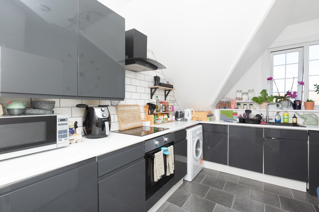 Properties For Sale in Westgate Bay Avenue Westgate-On-Sea