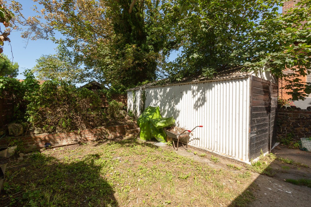 Properties Under Offer in Westgate Bay Avenue Westgate-On-Sea