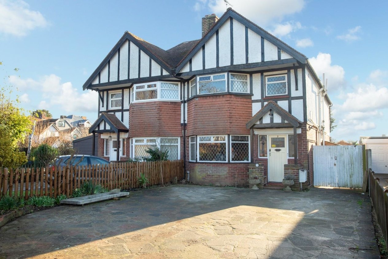 Properties Sold Subject To Contract in Westgate Court Avenue 