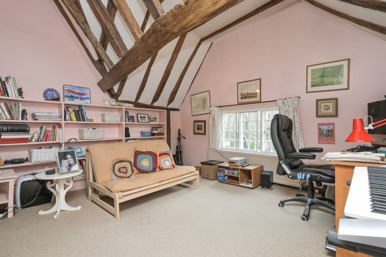 Properties For Sale in Westgate Grove Canterbury