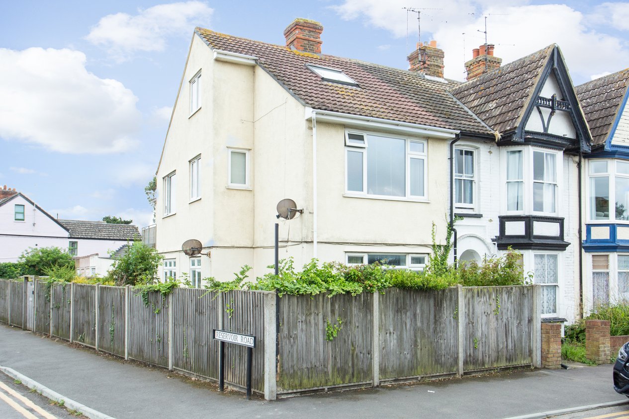 Properties Under Offer in Westgate Terrace Whitstable