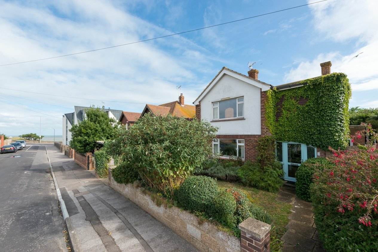 Properties Sold Subject To Contract in Westleigh Road  Westgate-On-Sea