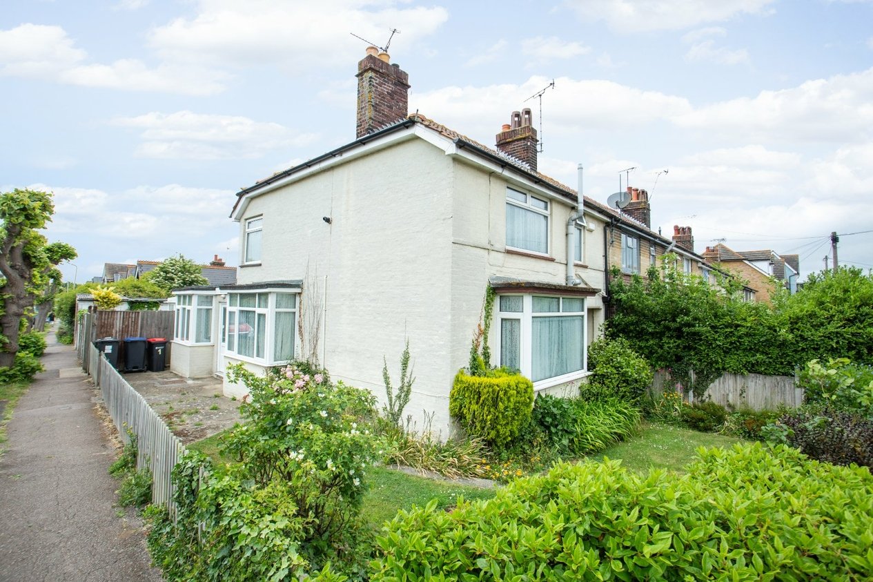 Properties For Sale in Westmeads Road Whitstable