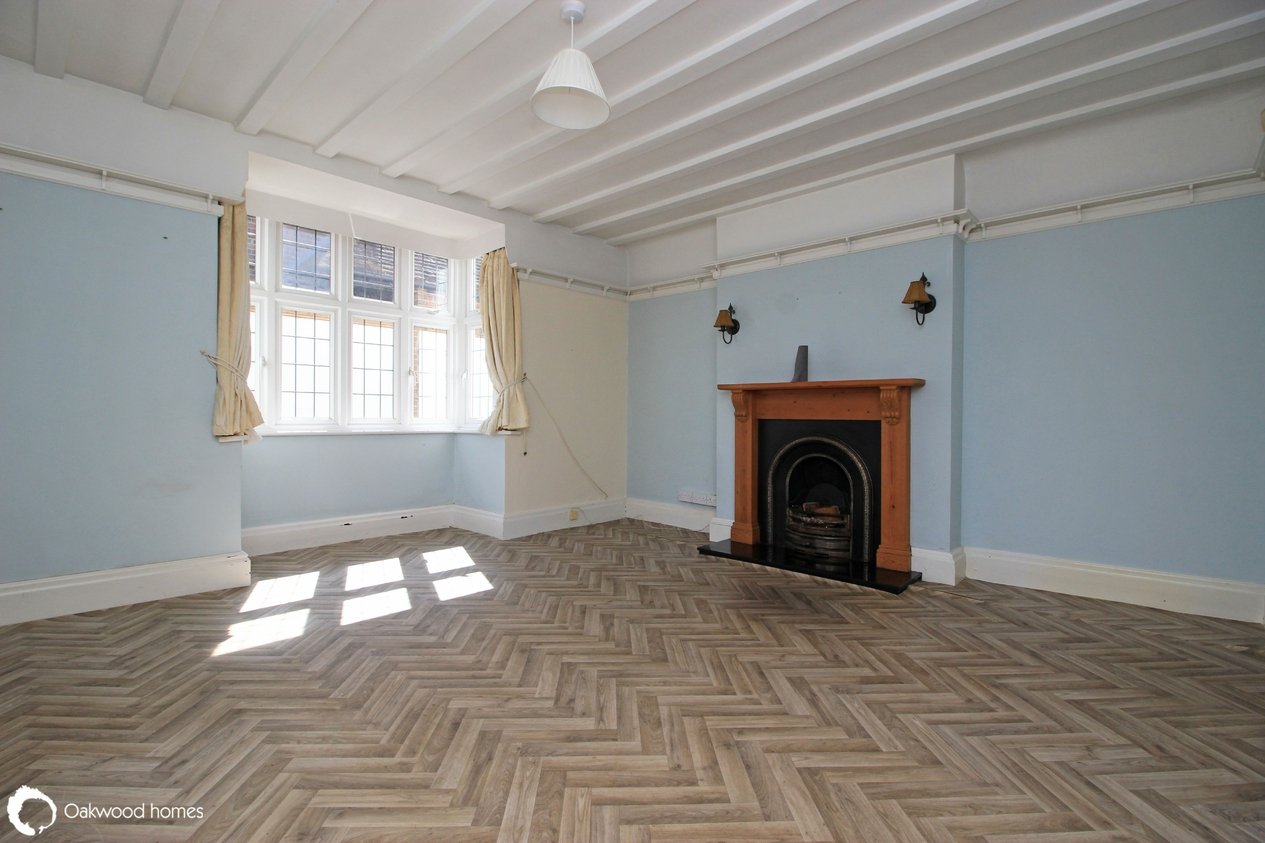 Properties Under Offer in Westonville Avenue Westbrook