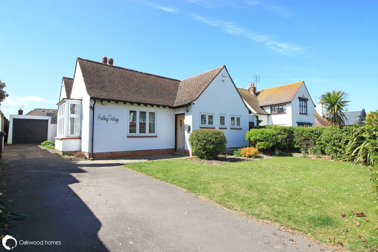 Properties Under Offer in Westonville Avenue Westbrook