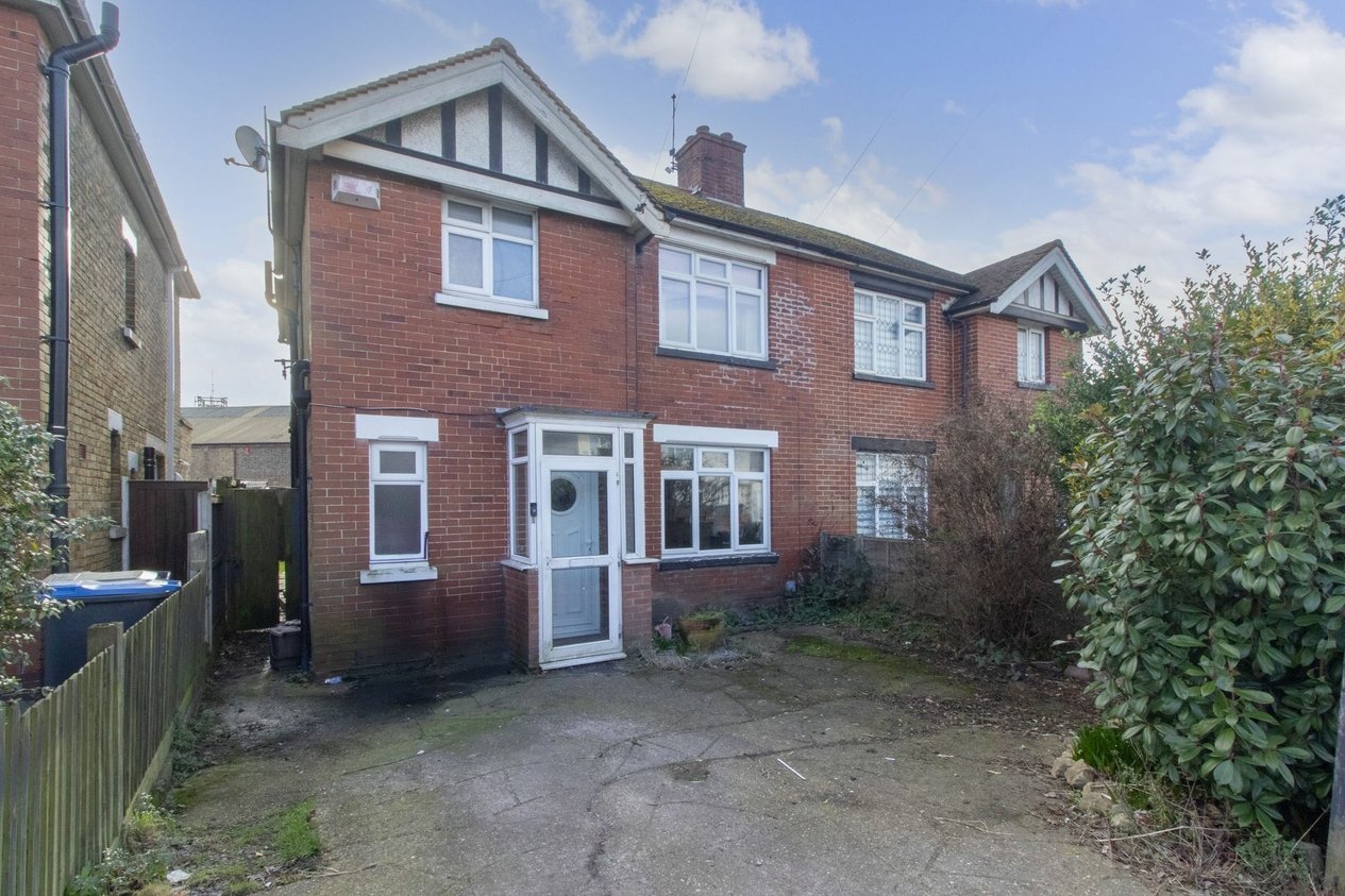 Properties For Sale in Westover Road  Broadstairs