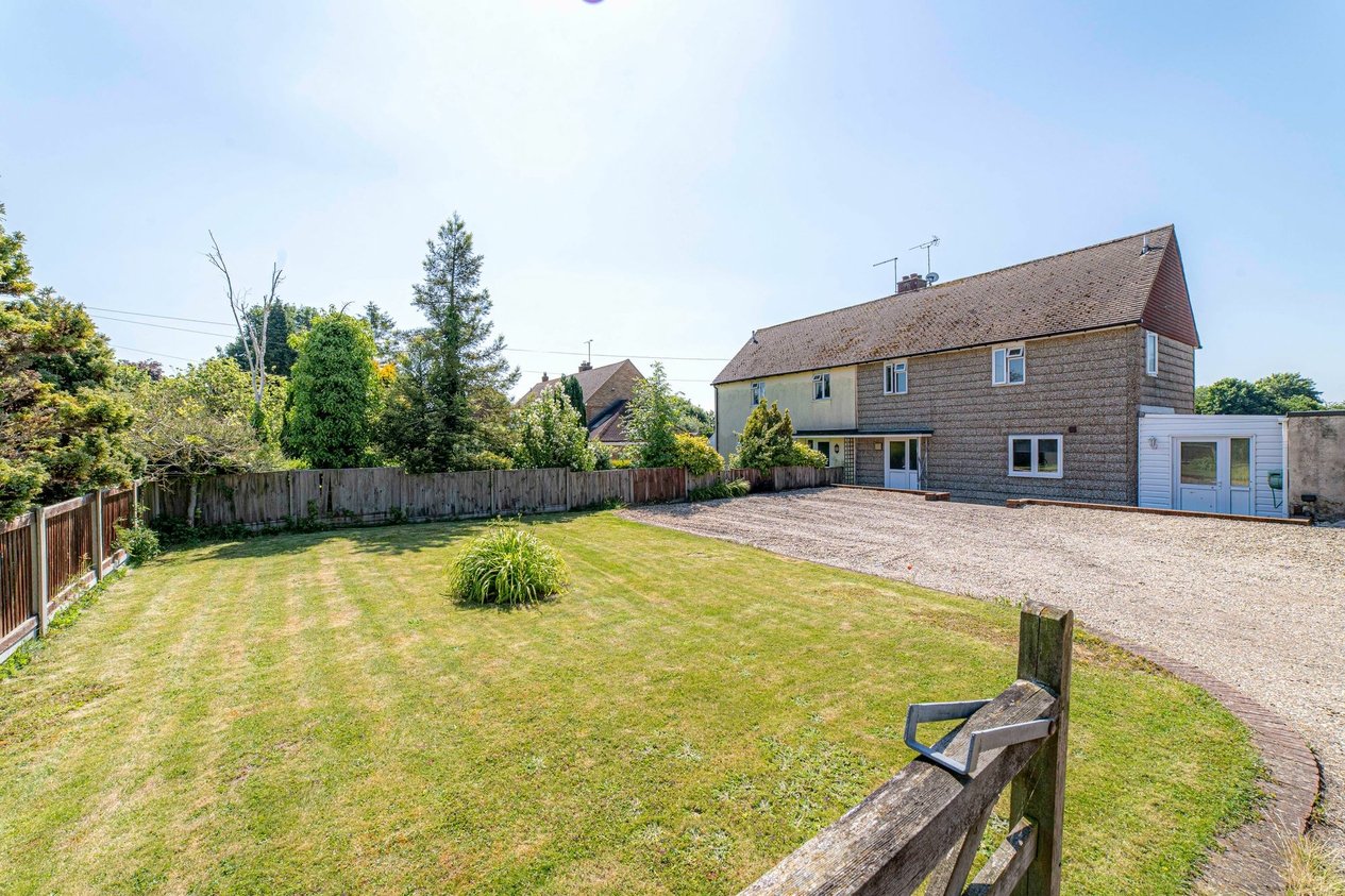 Properties For Sale in Westwell Lane  Westwell