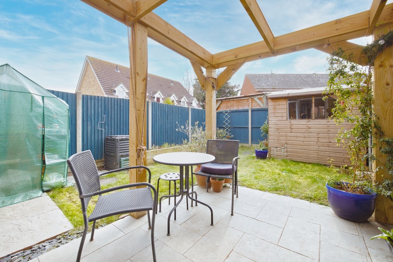 Properties Under Offer in Whitehall Road Ramsgate