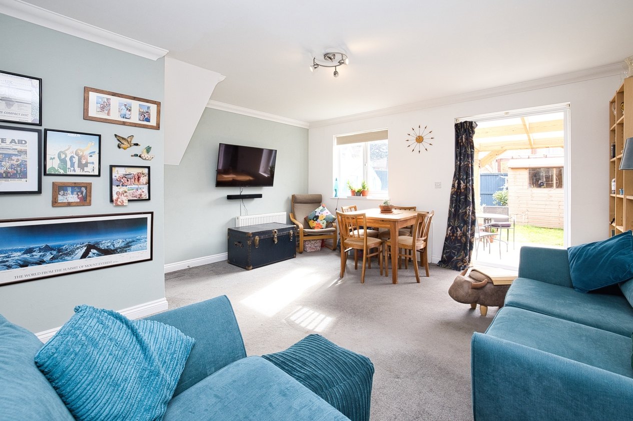 Properties Under Offer in Whitehall Road Ramsgate