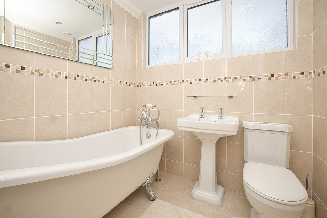 Properties Under Offer in Whiteness Green Broadstairs