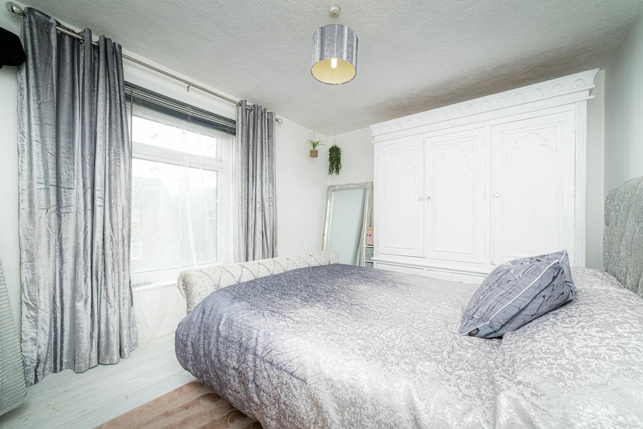 Properties Sold Subject To Contract in Whitstable Road  Faversham