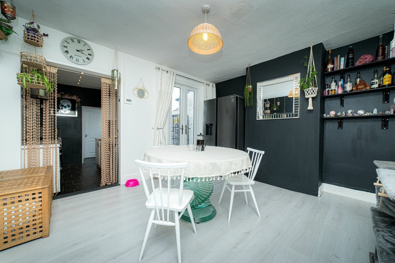 Properties Sold Subject To Contract in Whitstable Road  Faversham