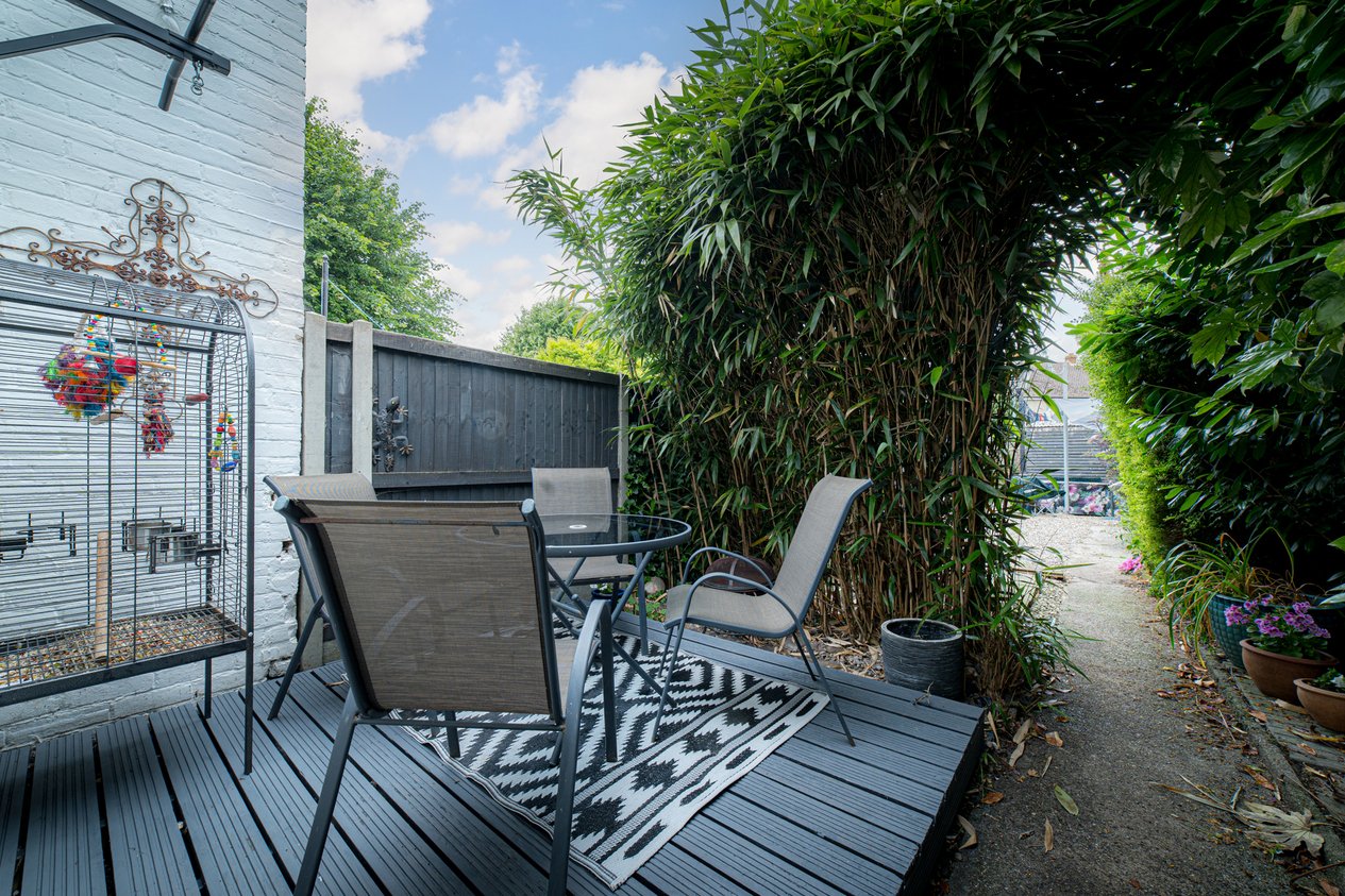 Properties Under Offer in Whitstable Road Faversham