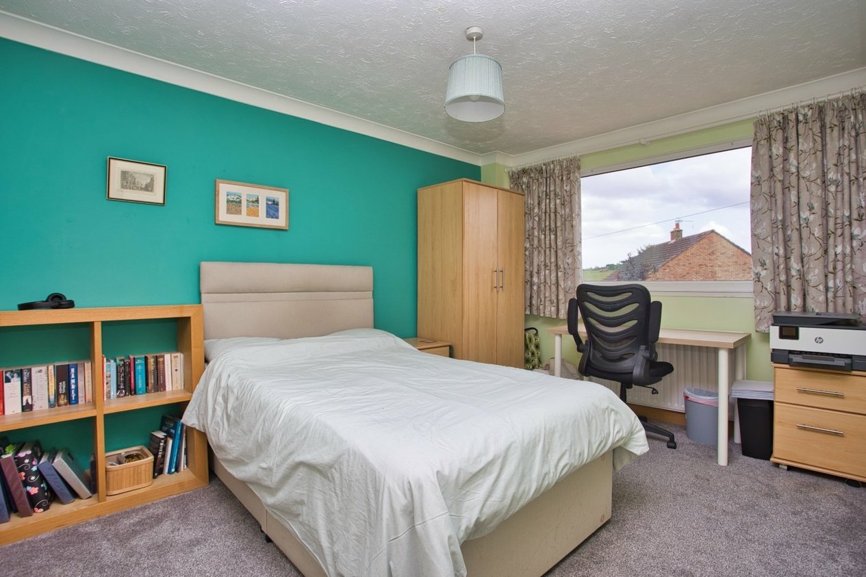 Properties Under Offer in Willow Waye Eythorne