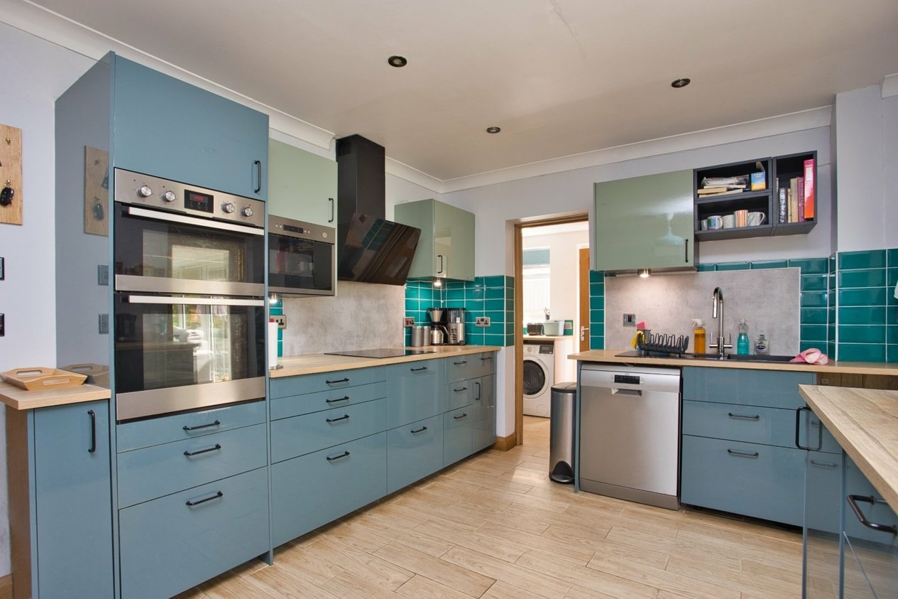 Properties Under Offer in Willow Waye Eythorne