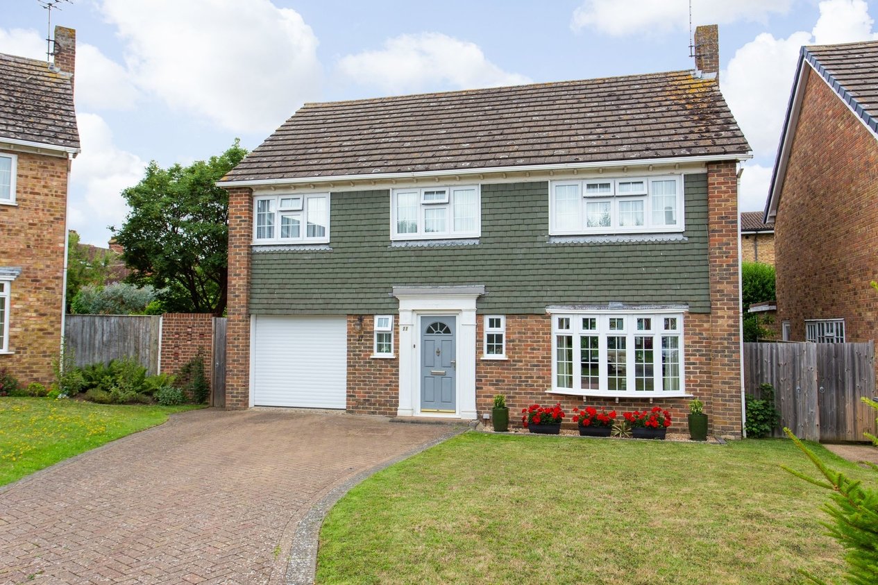 Properties Sold Subject To Contract in Winchester Gardens  Canterbury