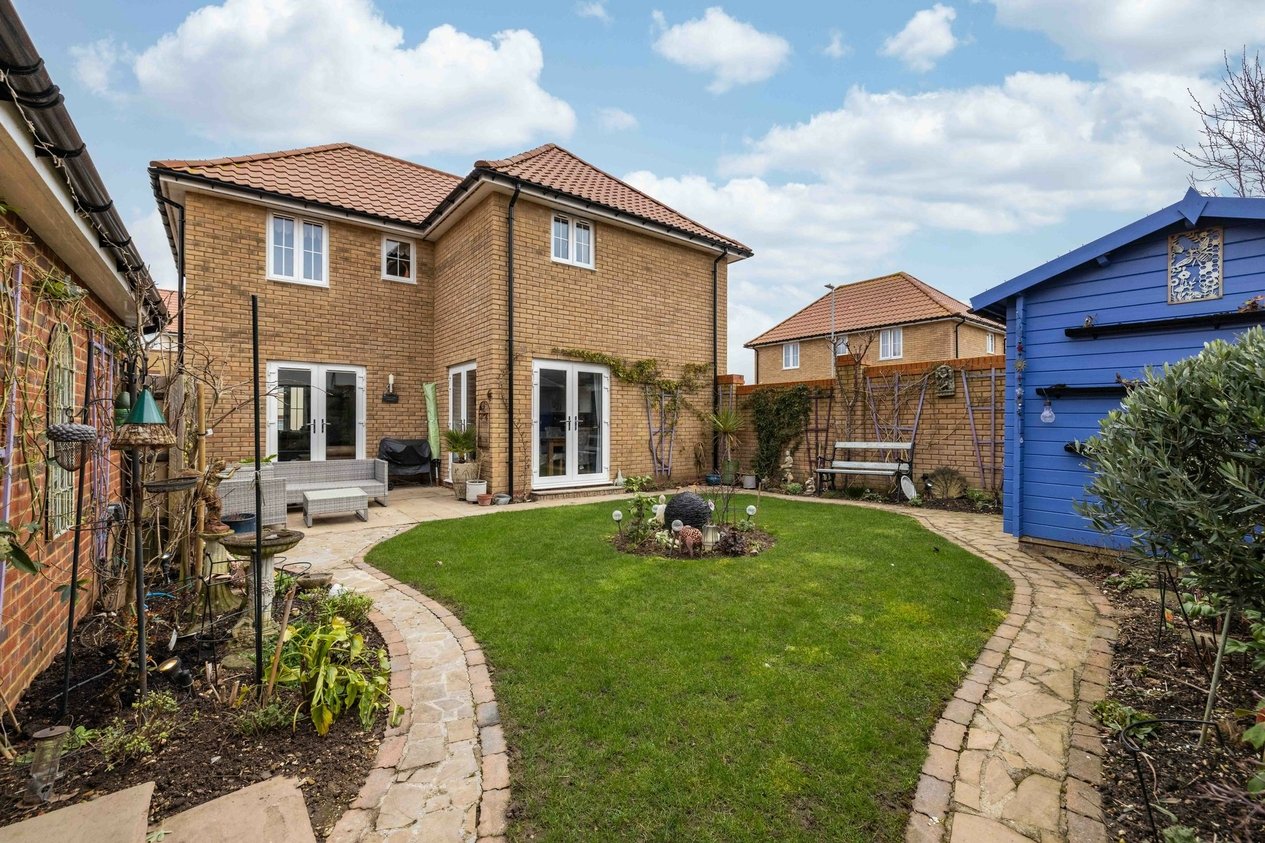 Properties For Sale in Winder Place  Aylesham